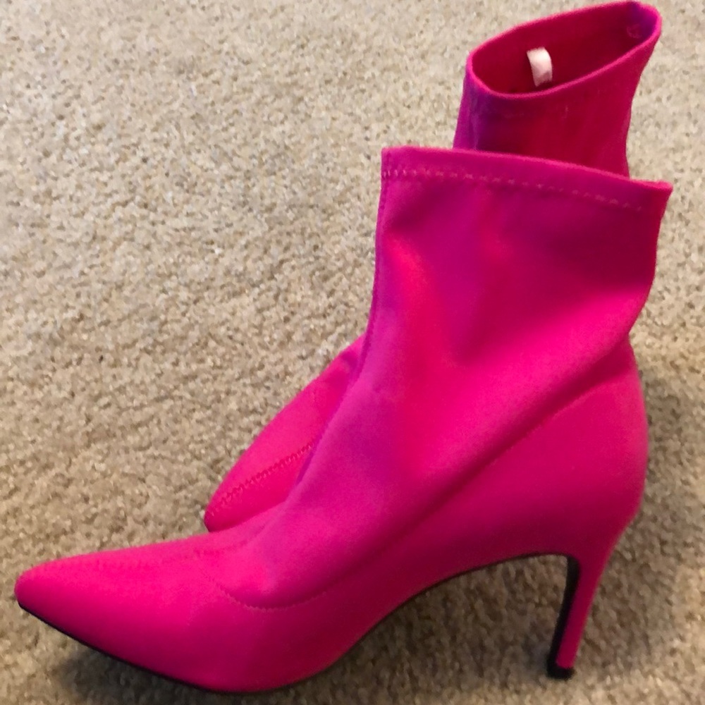 Pink heels